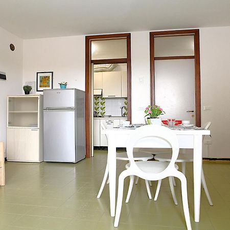 Residenza Gardenia Lejlighed Lignano Sabbiadoro Eksteriør billede